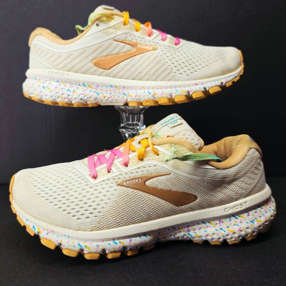 Brooks Women 7 Comfy footwear